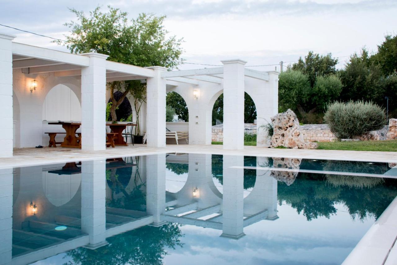Trullo Cinquenoci Suite ロコロトンド エクステリア 写真