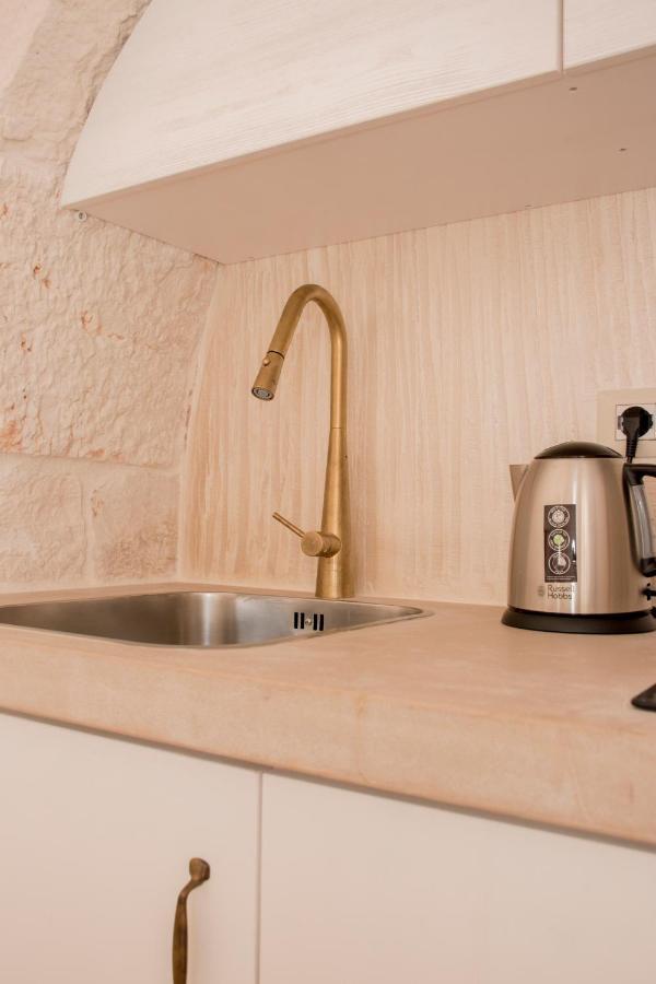 Trullo Cinquenoci Suite ロコロトンド エクステリア 写真